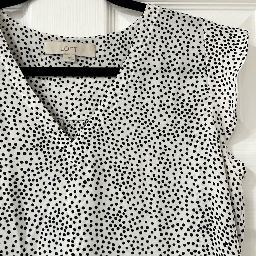 Loft polkadot blouse in Medium